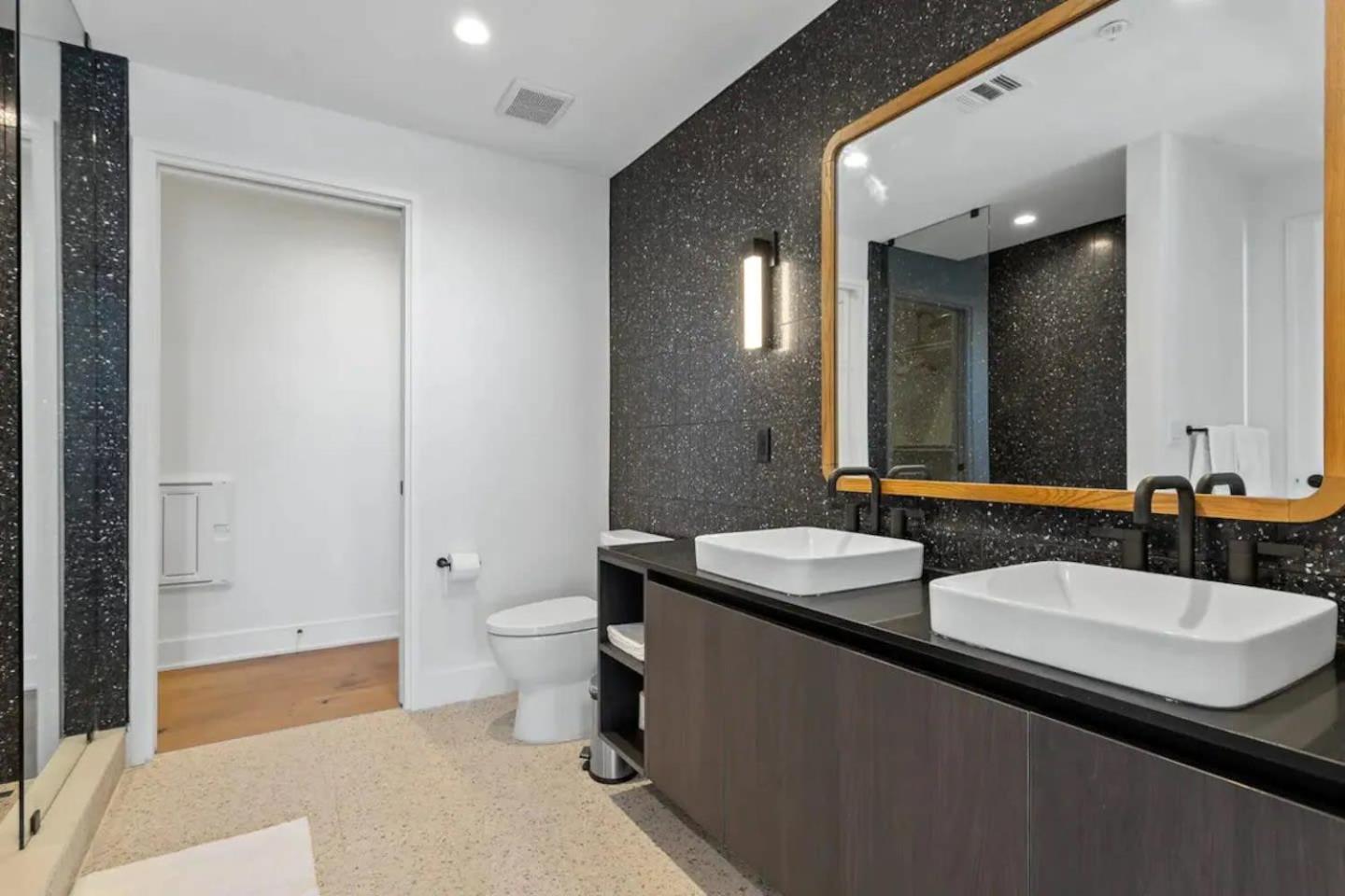 אוסטין Modern 1Br Condo On Rainey St With Pool And Views מראה חיצוני תמונה